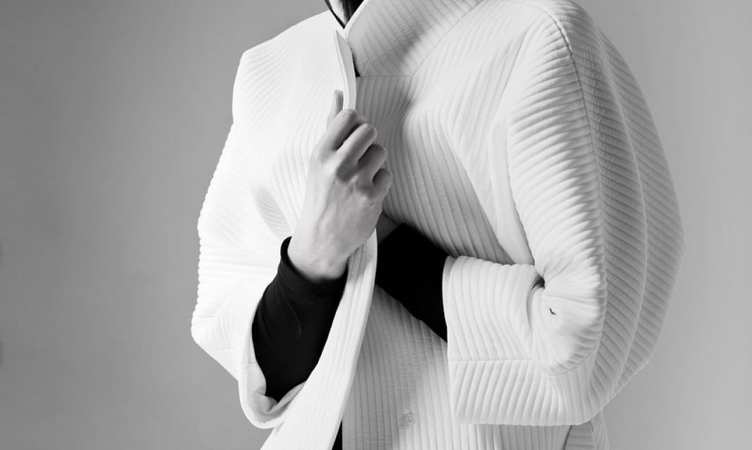 Jak naprawić kurtkę ze sztucznej skóry?