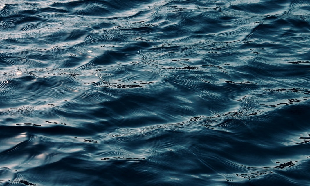 Jak naprawić pokruszony cień?