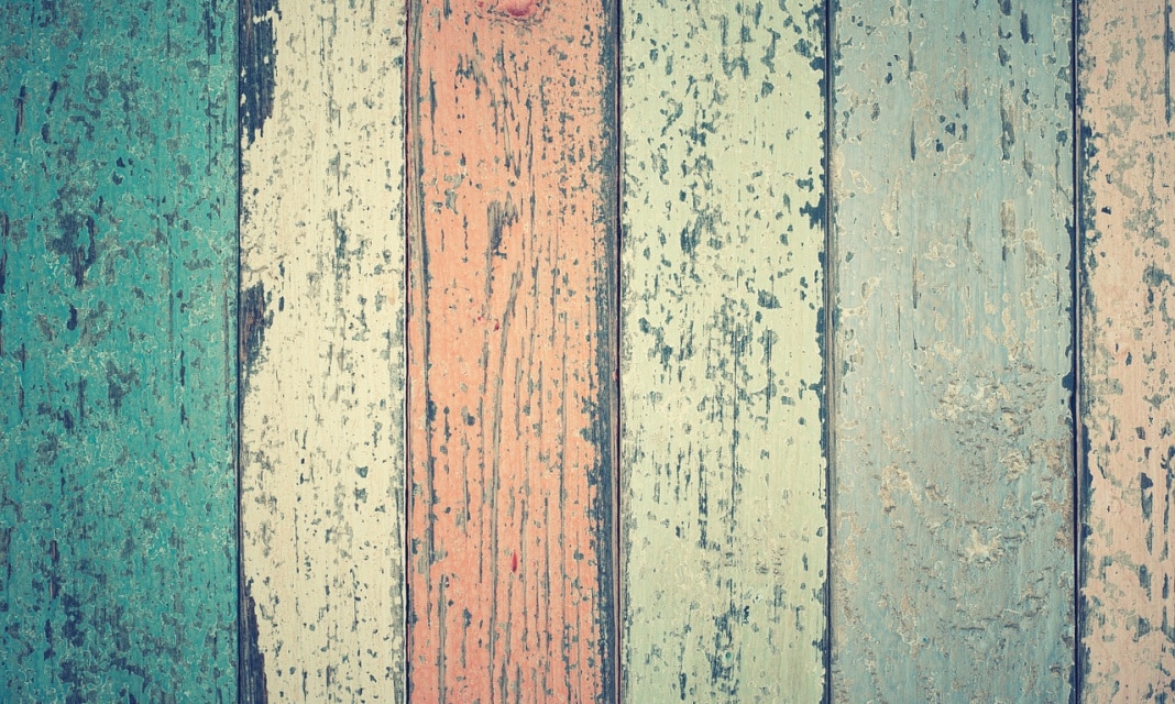 Jak naprawić uszkodzony panel podłogowy?